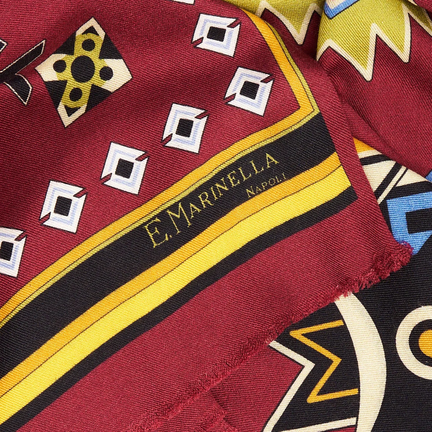 BURGUNDY WOOL AND SILK SCARF
