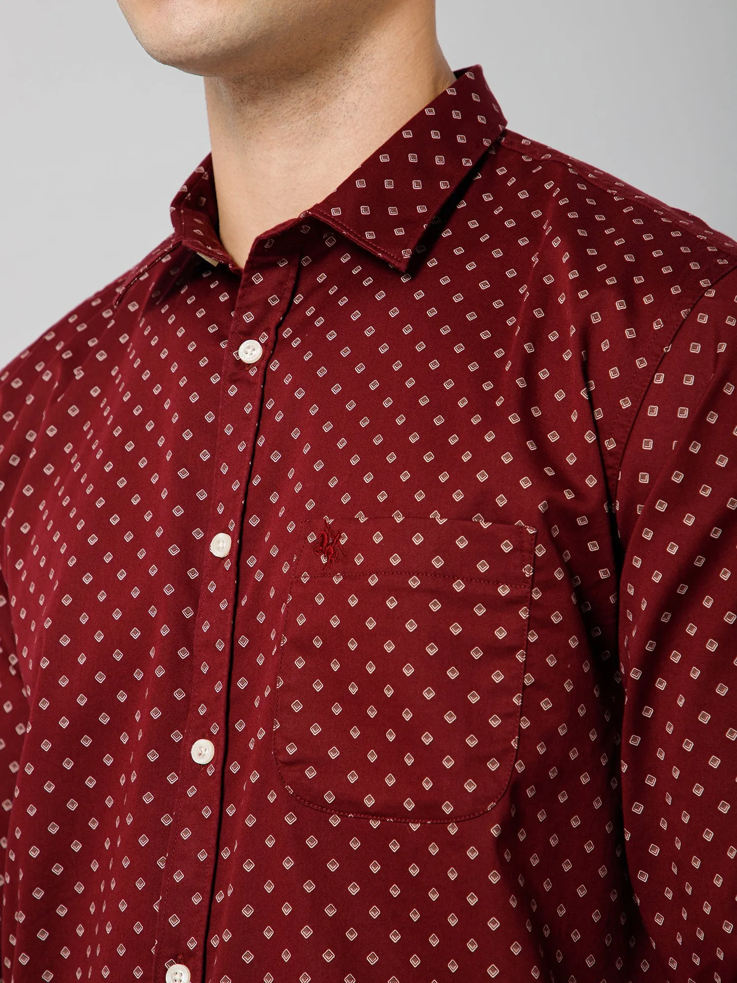 Cantabil Cotton Blend Micro Printed Full Sleeve Regular Fit Maroon Casual Shirt with Pocket for Men