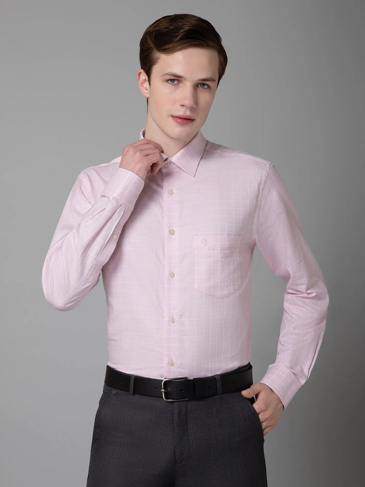 Cantabil Cotton Pink Checkered Full Sleeve Regular Fit Formal Shirt for Men with Pocket