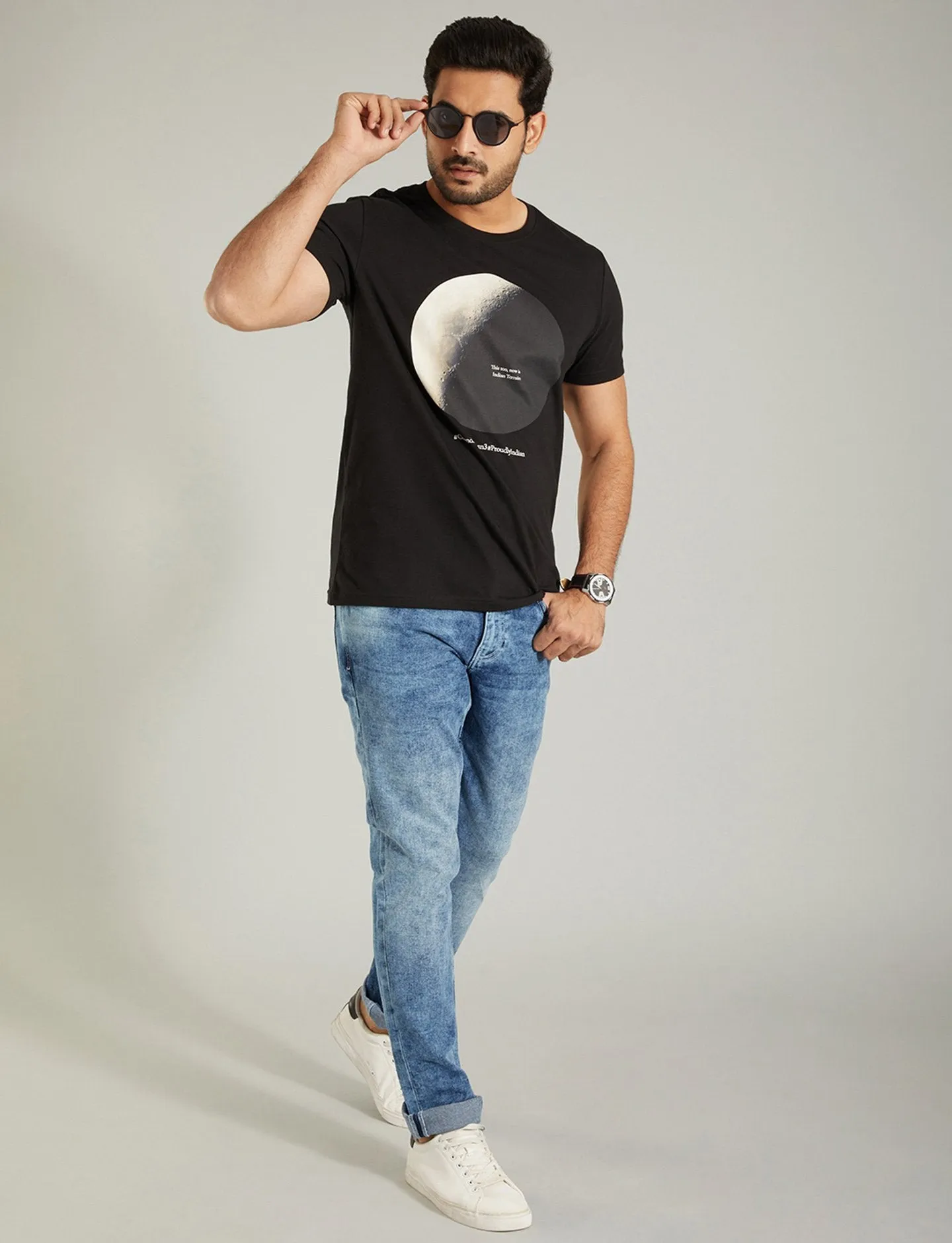 Men Printed Chandrayaan Crew Neck T-Shirt