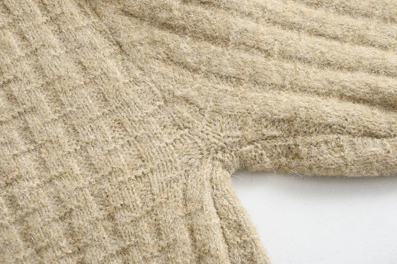 RIBBED TRIM KNITTED SWEATER