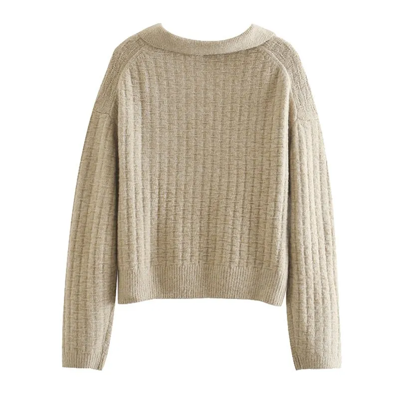 RIBBED TRIM KNITTED SWEATER