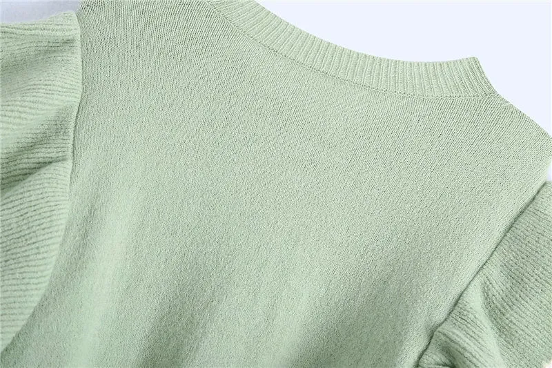 RUFFLE TRIMS SWEATER